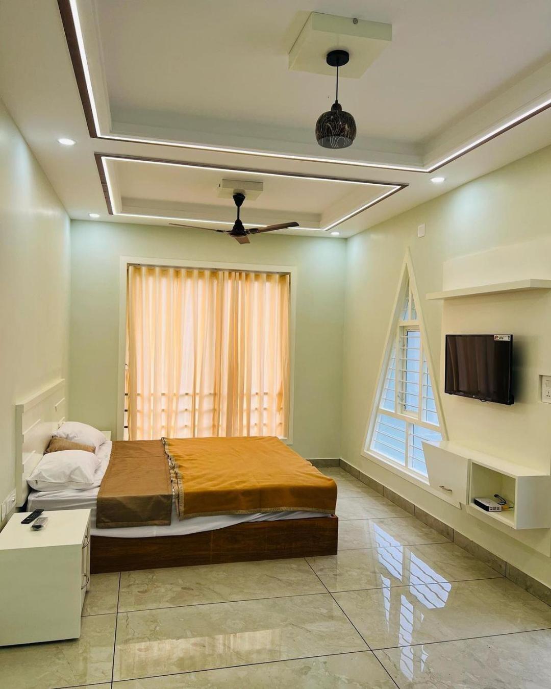 Royal Mount Inn Resorts Paithalmala Exterior foto